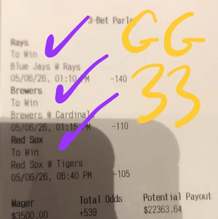 Three-team MLB parlay, $22,363.64 potential payout, all legs marked as hits